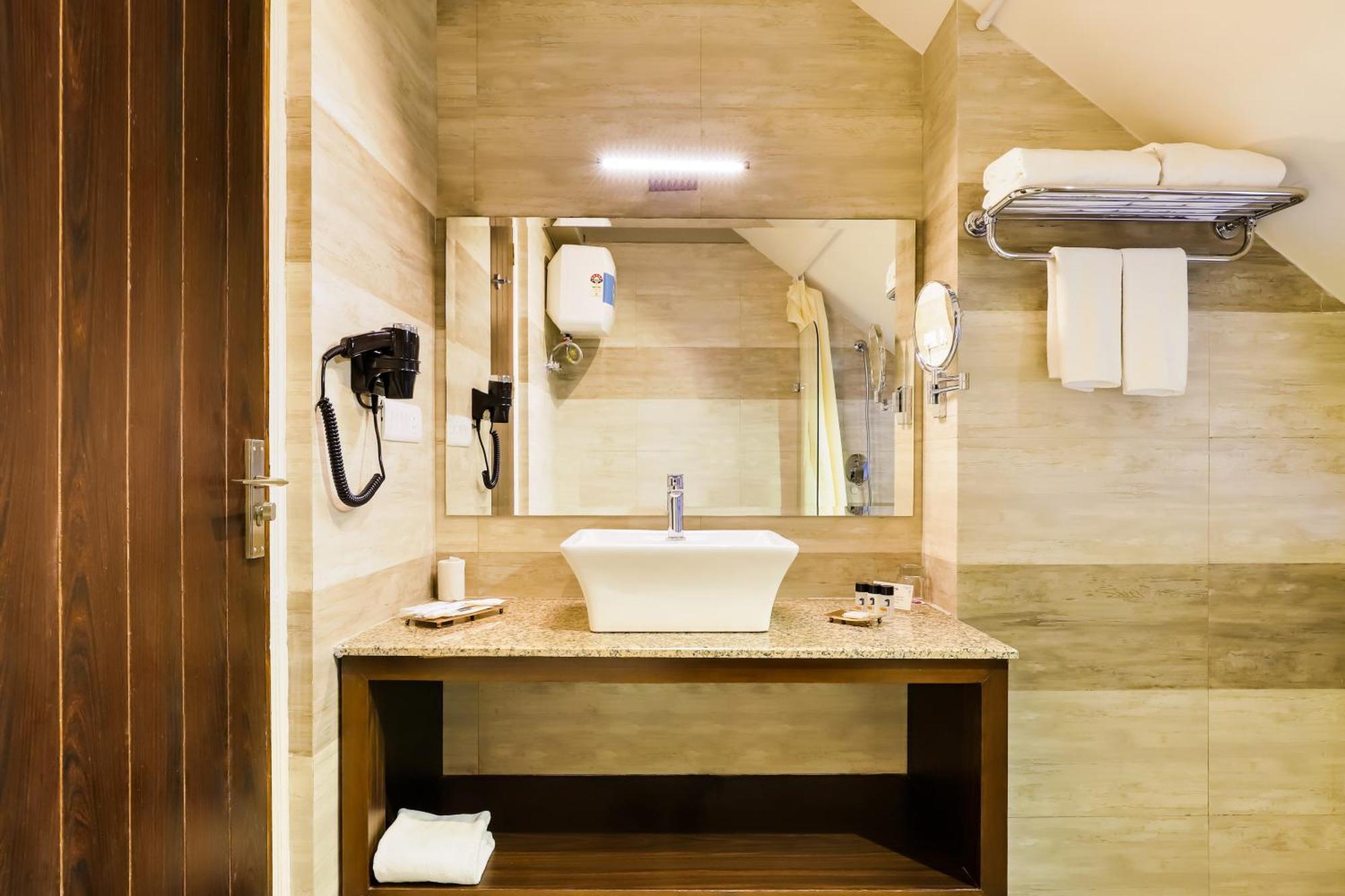Regenta Resort & Spa Mashobra Shimla Extérieur photo