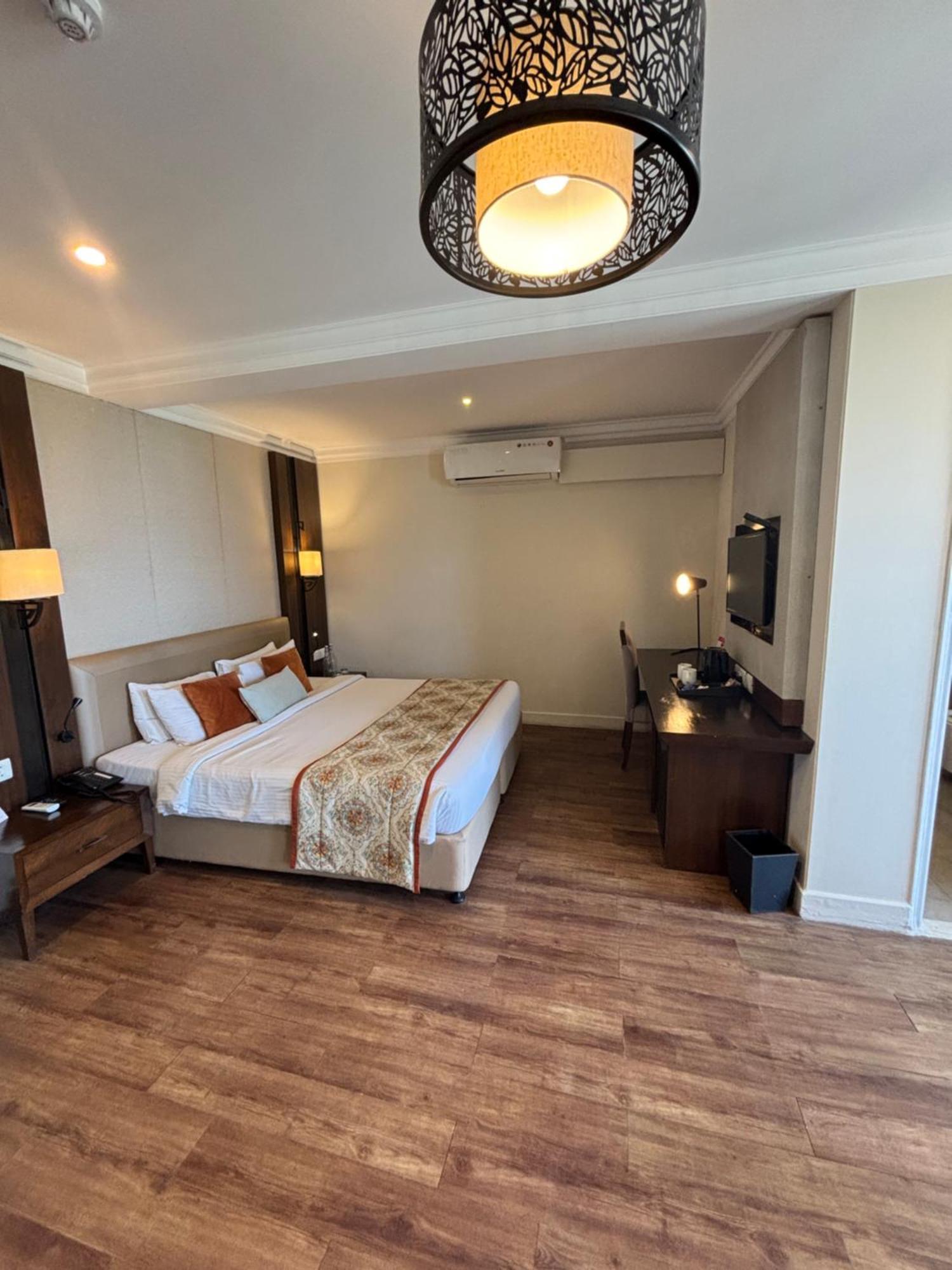Regenta Resort & Spa Mashobra Shimla Extérieur photo